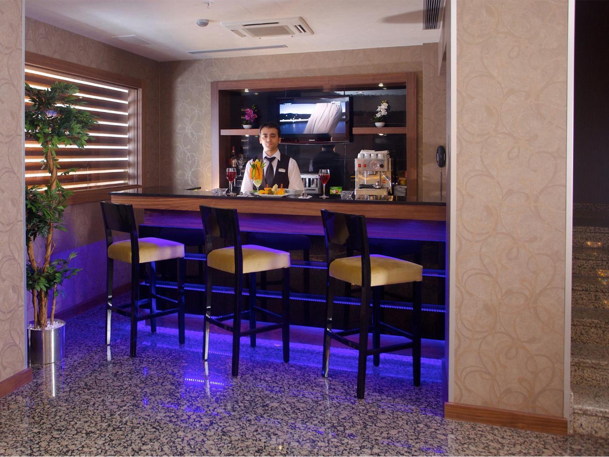 Hotel Momento - Special Category Estambul Exterior foto